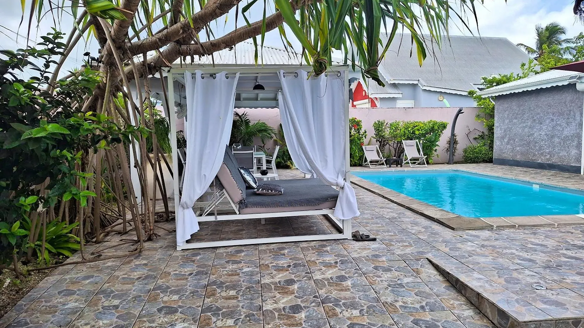 Villa Confortable A Sainte-Anne Avec Piscine Privee 0*, Sainte-Anne (Grande-Terre)